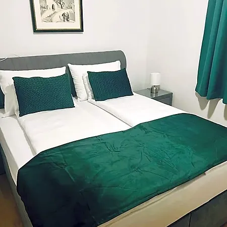 Genta Hotel